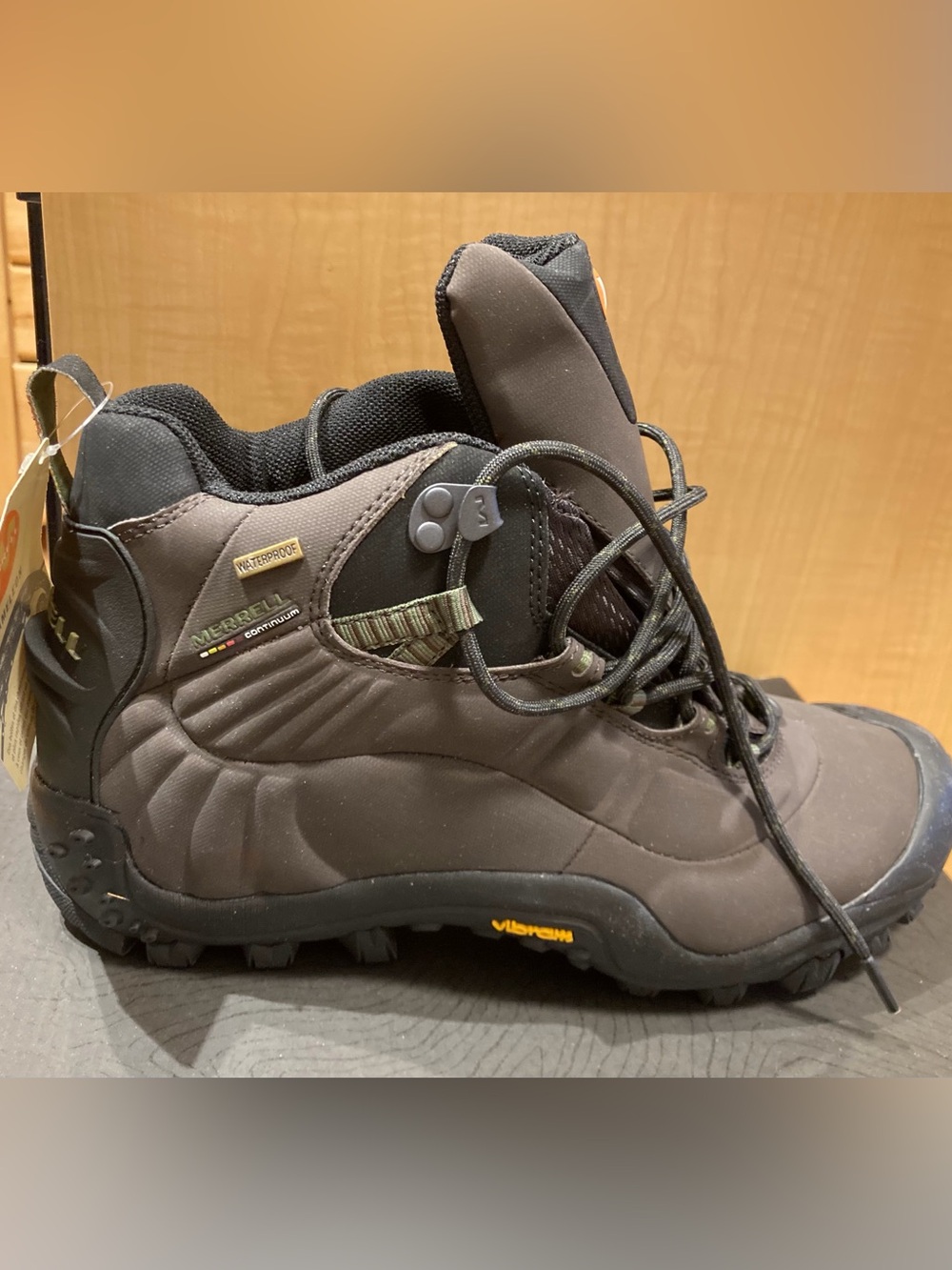 NWT Merrell Chameleon Thermo 6 WP Waterproof Hiking Boots Men’s 10